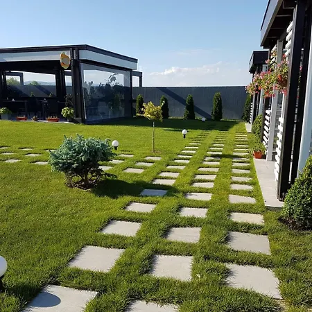 Guest house Mondrian Event & Garden